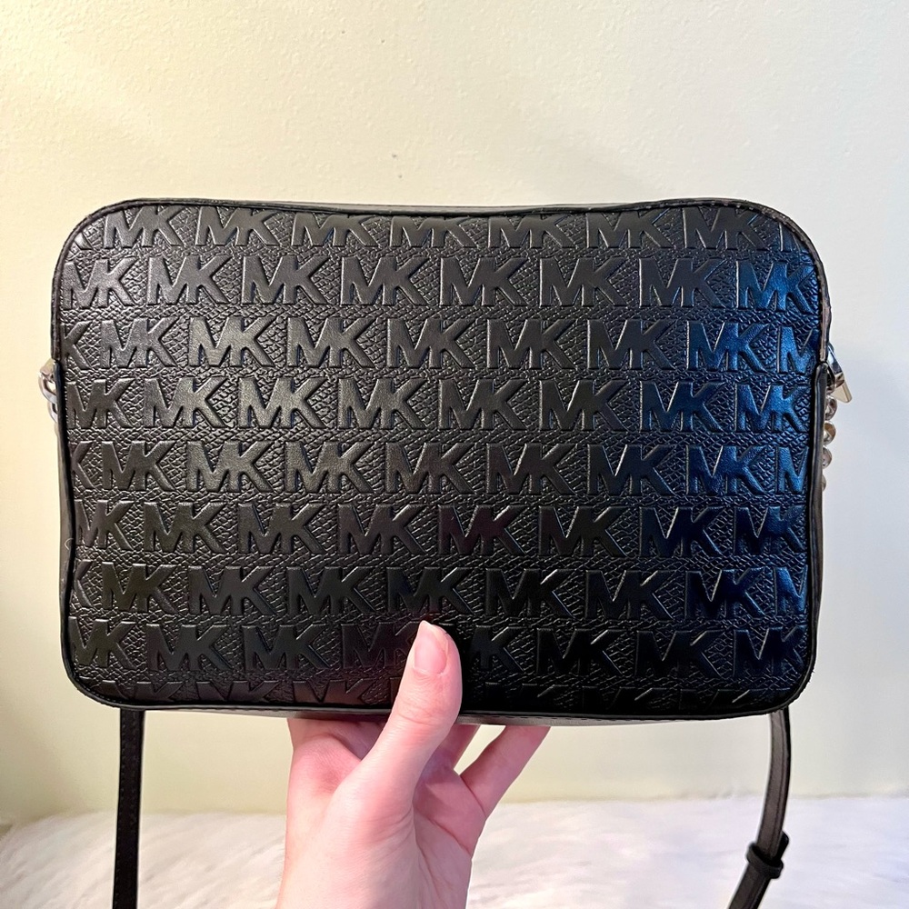 Michael Kors Jet Set Embossed Black Crossbody Bag - Picture 3 of 8